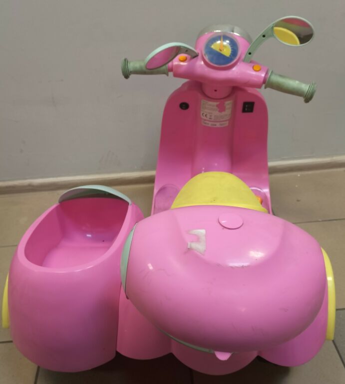 ŚWINKA PEPPA SKUTER MOTOR ELEKTRYCZNY 6V CE