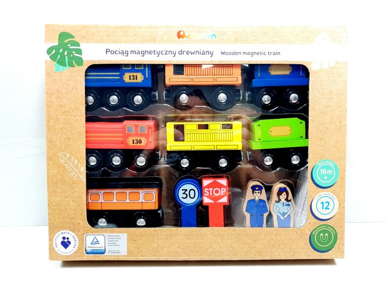 DREWNIANY POCIĄG MAGNETYCZNY ELEFUN FIGURKI 60754