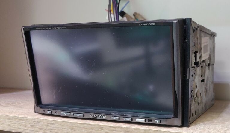 radio-dvd-ekran-samochodowy-2din-kenwood-ddx6029-ean-gtin-0019048229670