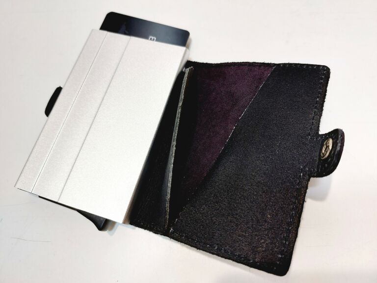 PORTFEL SMART WALLET CZARNY NA KARTY