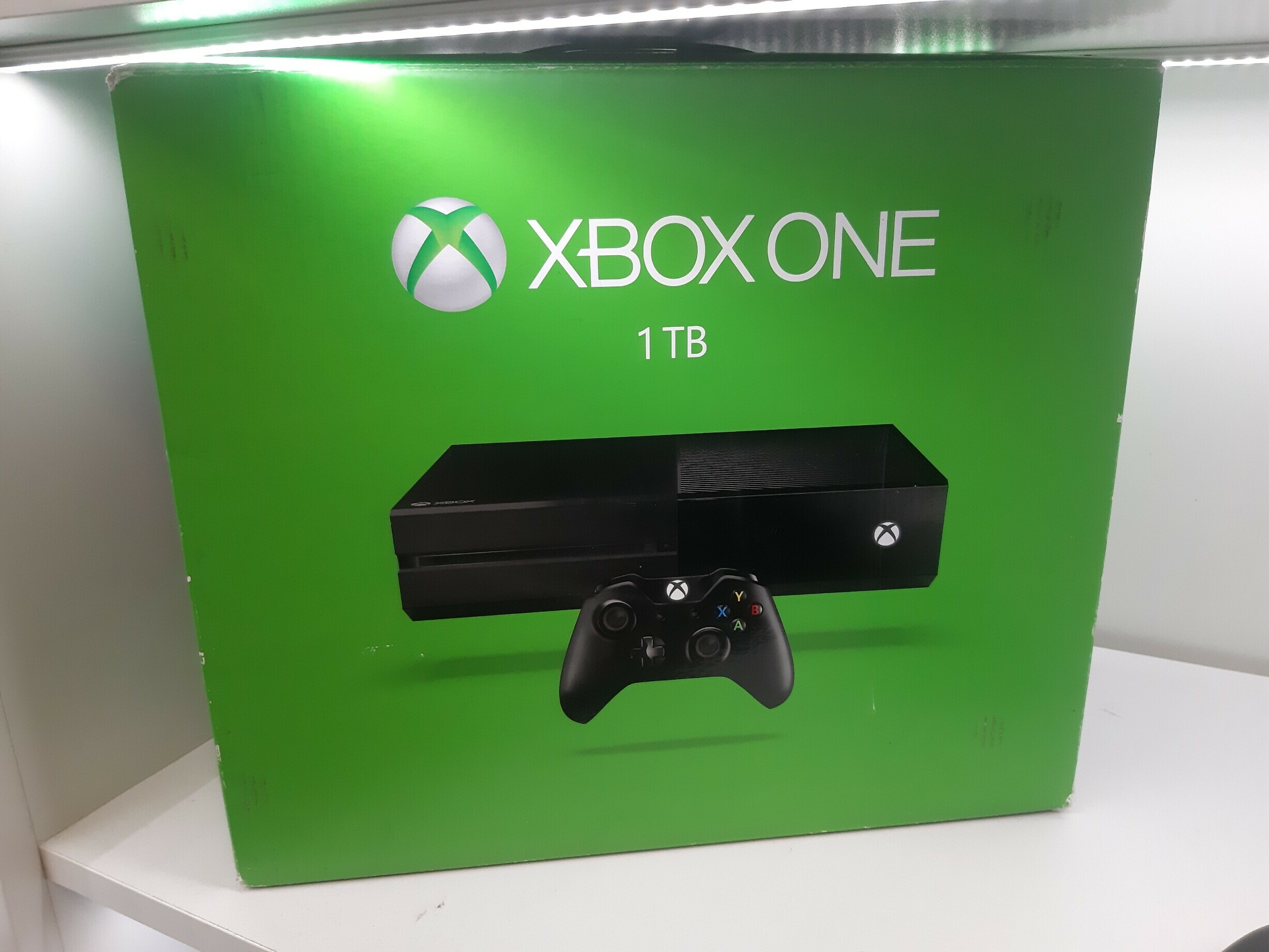 KONSOLA XBOX ONE 1TB KOMPLET, ZADBANA Konsole Loombard.pl