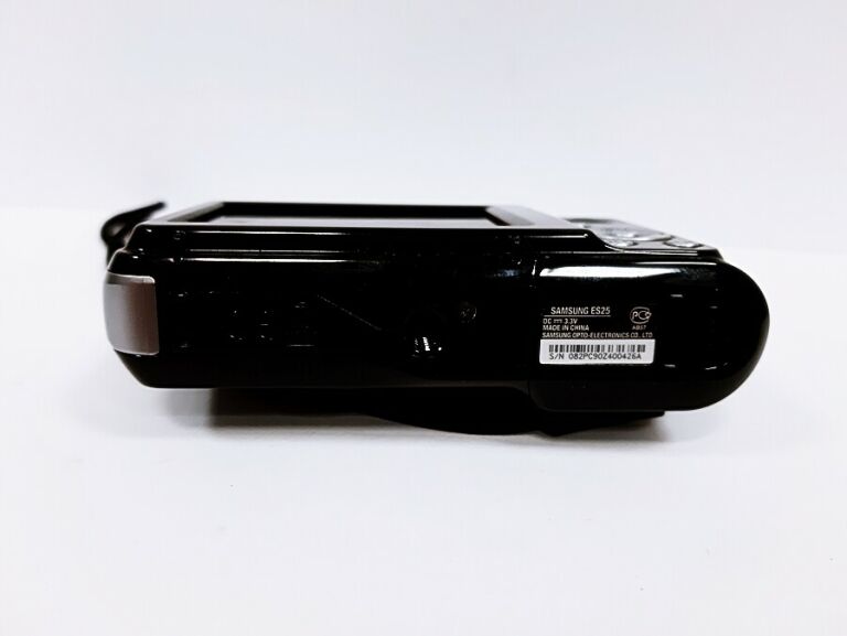 aparat-cyfrowy-samsung-es25-zoom-optyczny-4