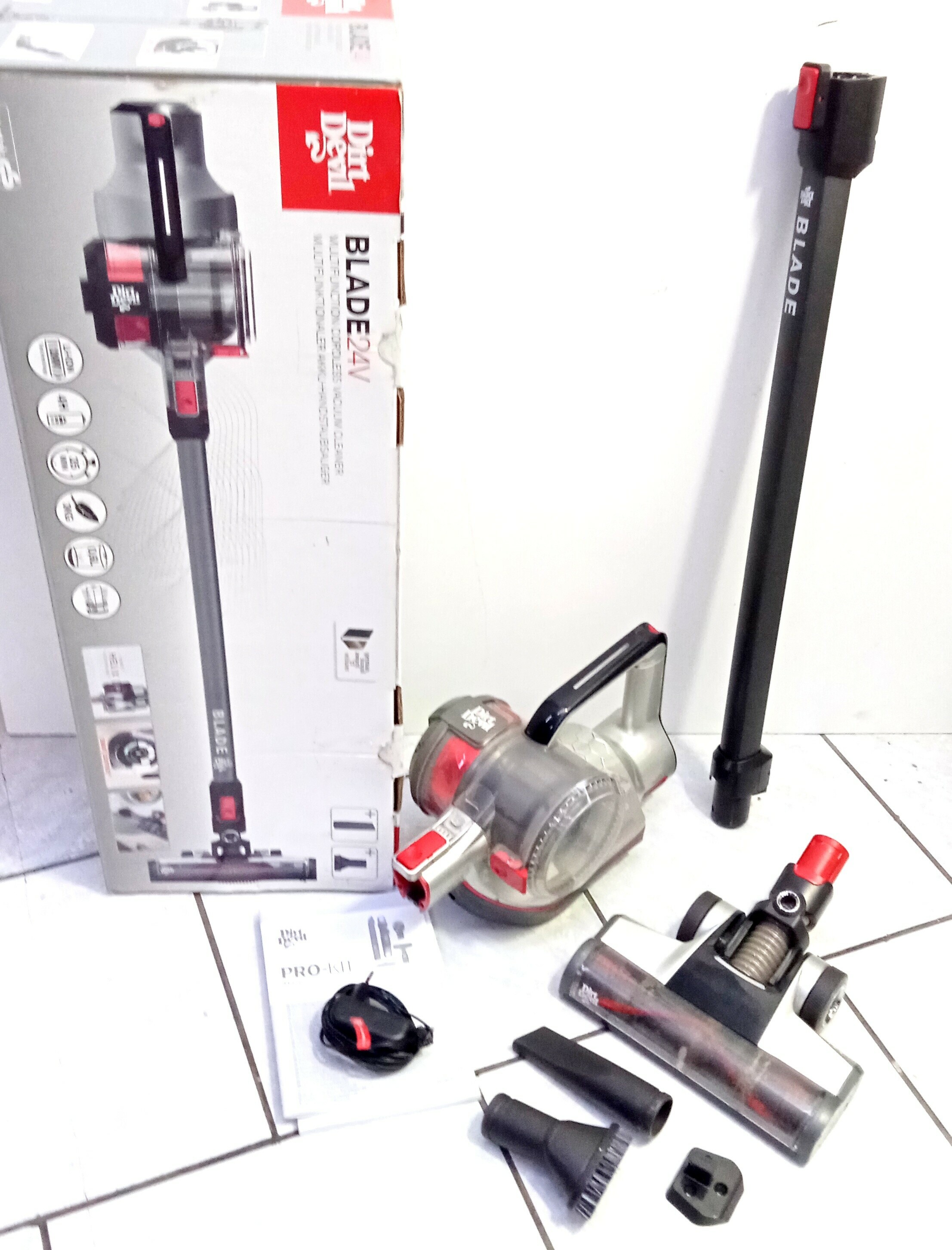 najlepszy-odkurzacz-bezprzewodowy-vax-blade-24v-1-maja-7a-makow-mazowiecki