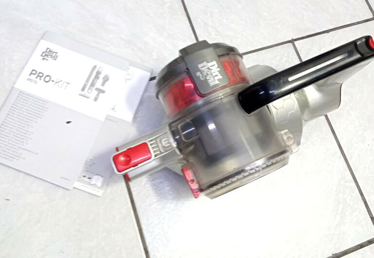 najlepszy-odkurzacz-bezprzewodowy-vax-blade-24v-producent-inny