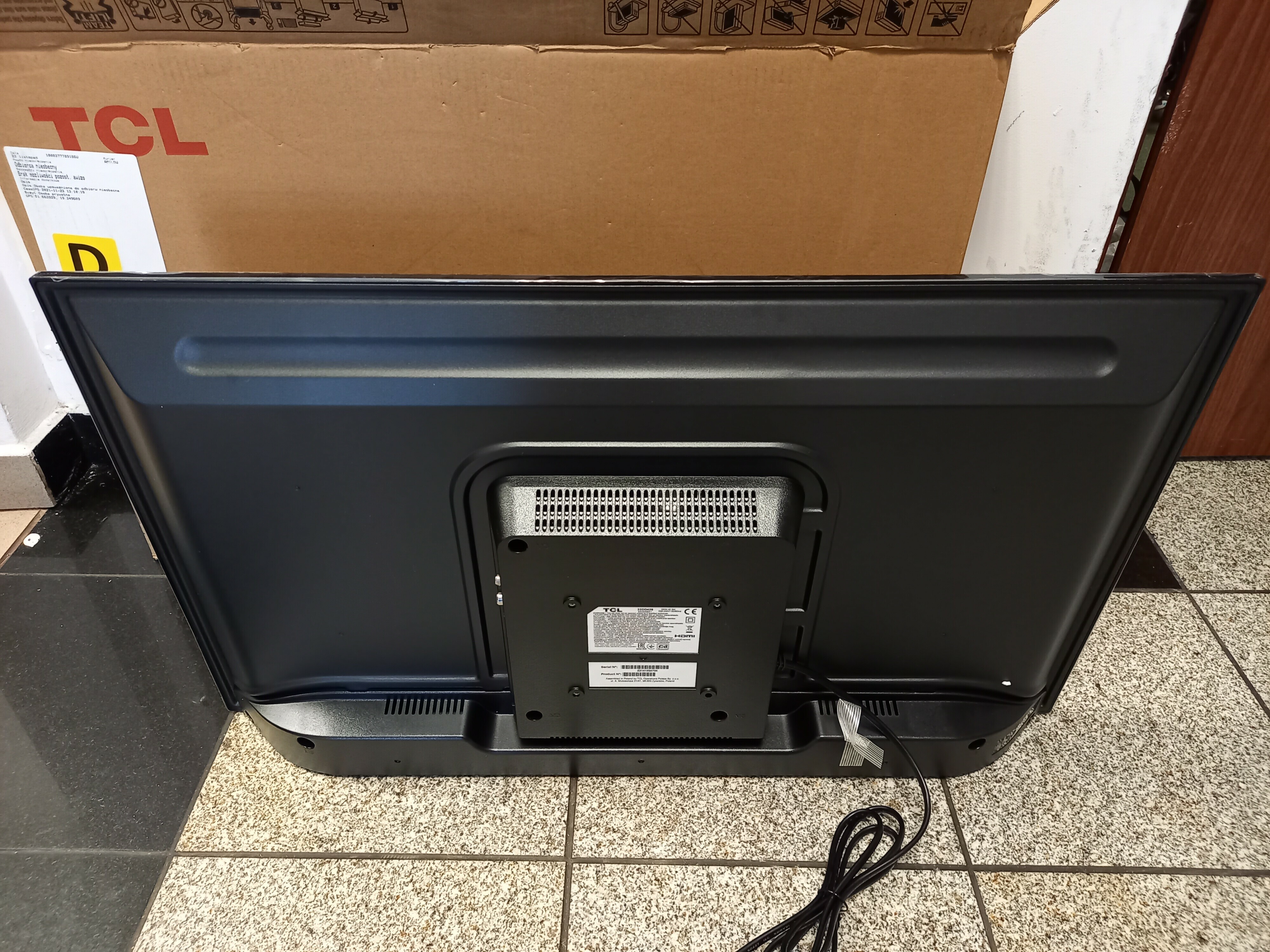 telewizor-led-tv-tcl-32dd429-igla-komplet-model-32dd420