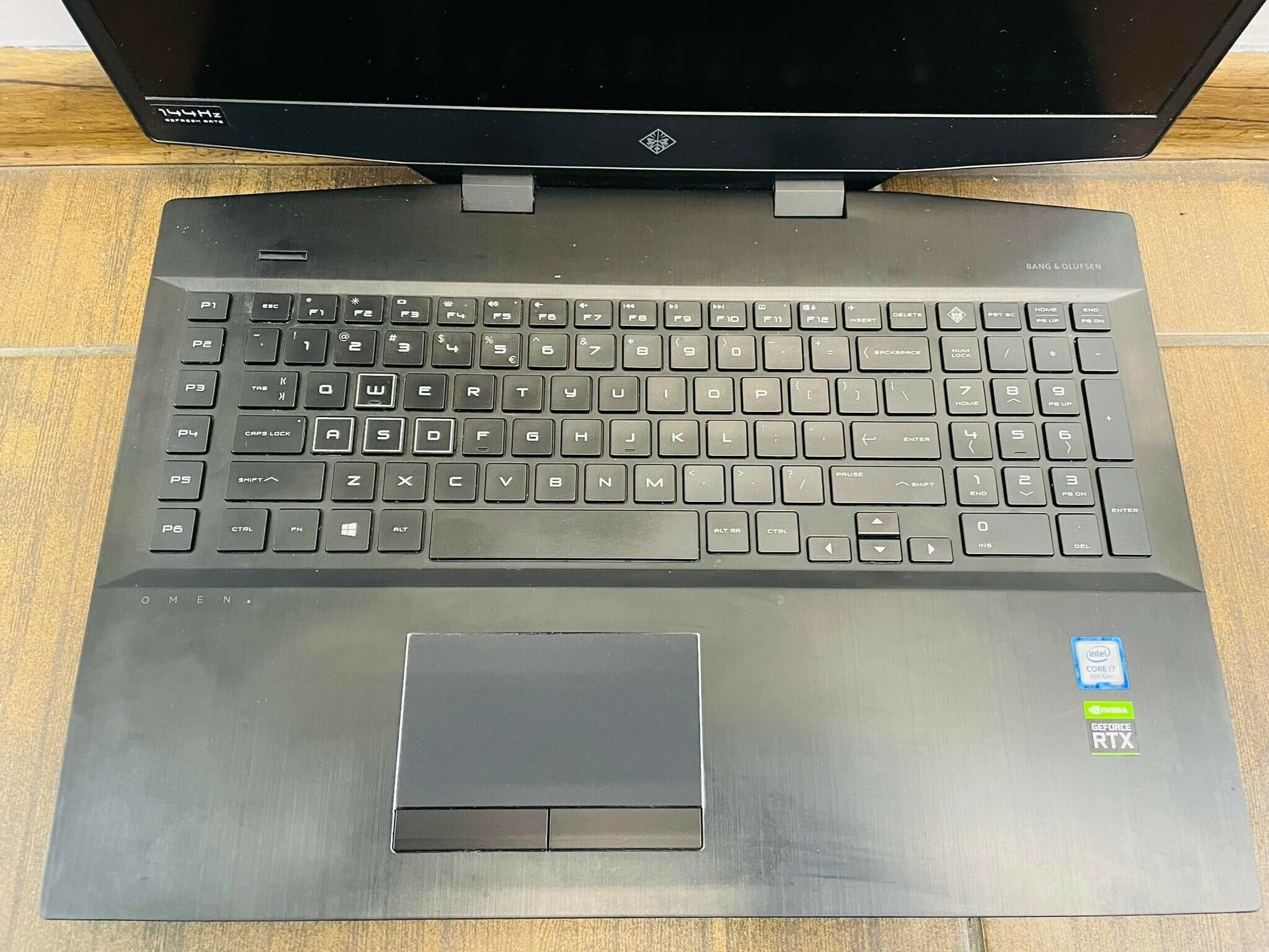 laptop-hp-omen-17-cb-16ram512gb-zasilacz-przekatna-ekranu-17