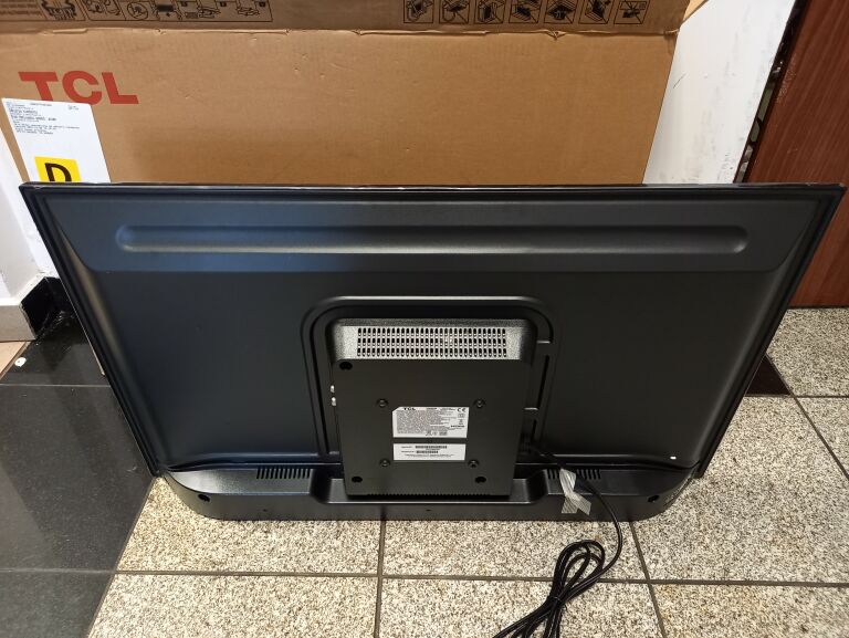 telewizor-led-tv-tcl-32dd429-igla-komplet-model-32dd420