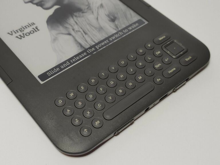 CZYTNIK EBOOK AMAZON KINDLE 3 D00901 KEYBOARD WIF