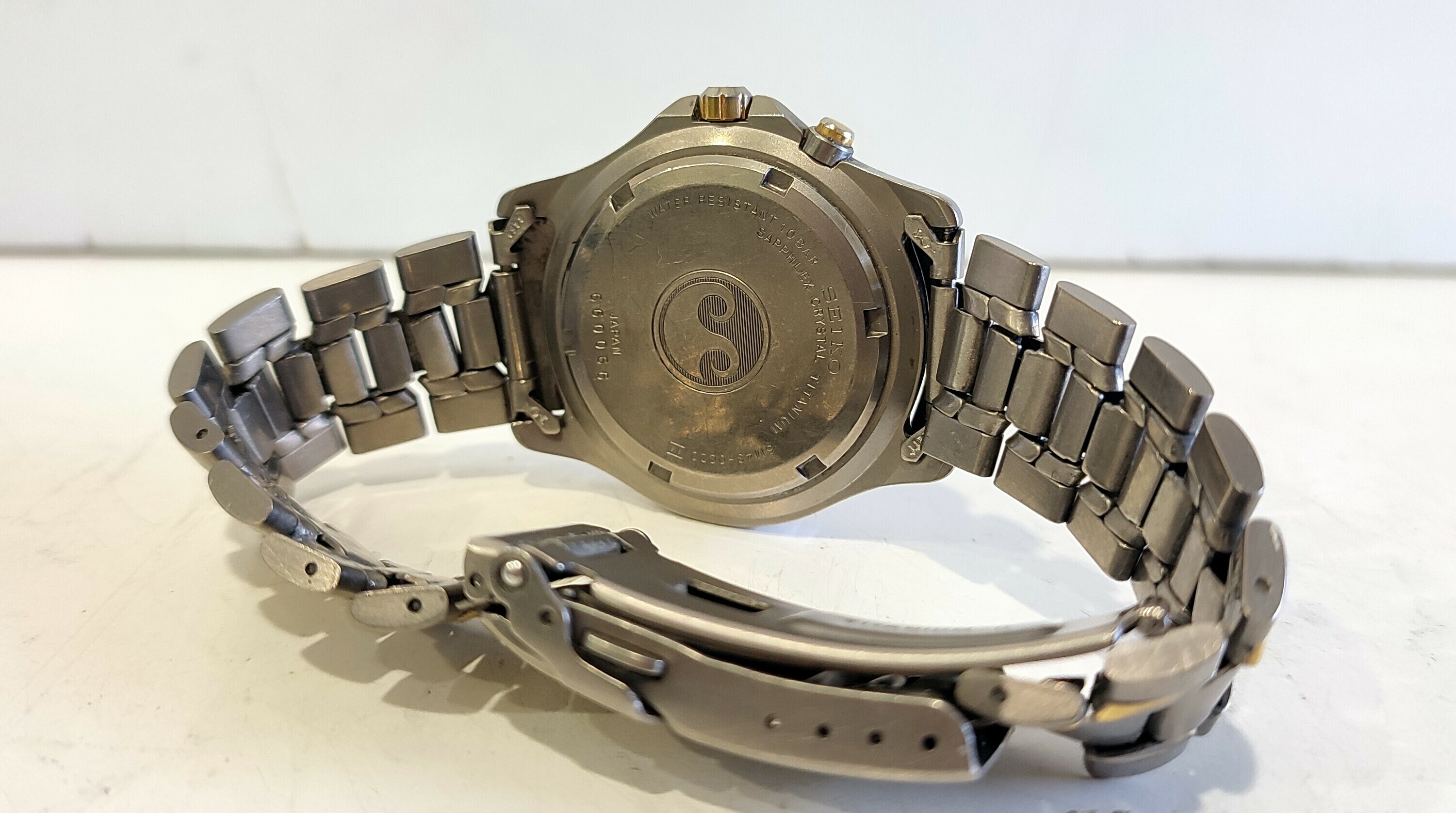 seiko-kinetic-titanium-sq100-rodzaj-analogowe