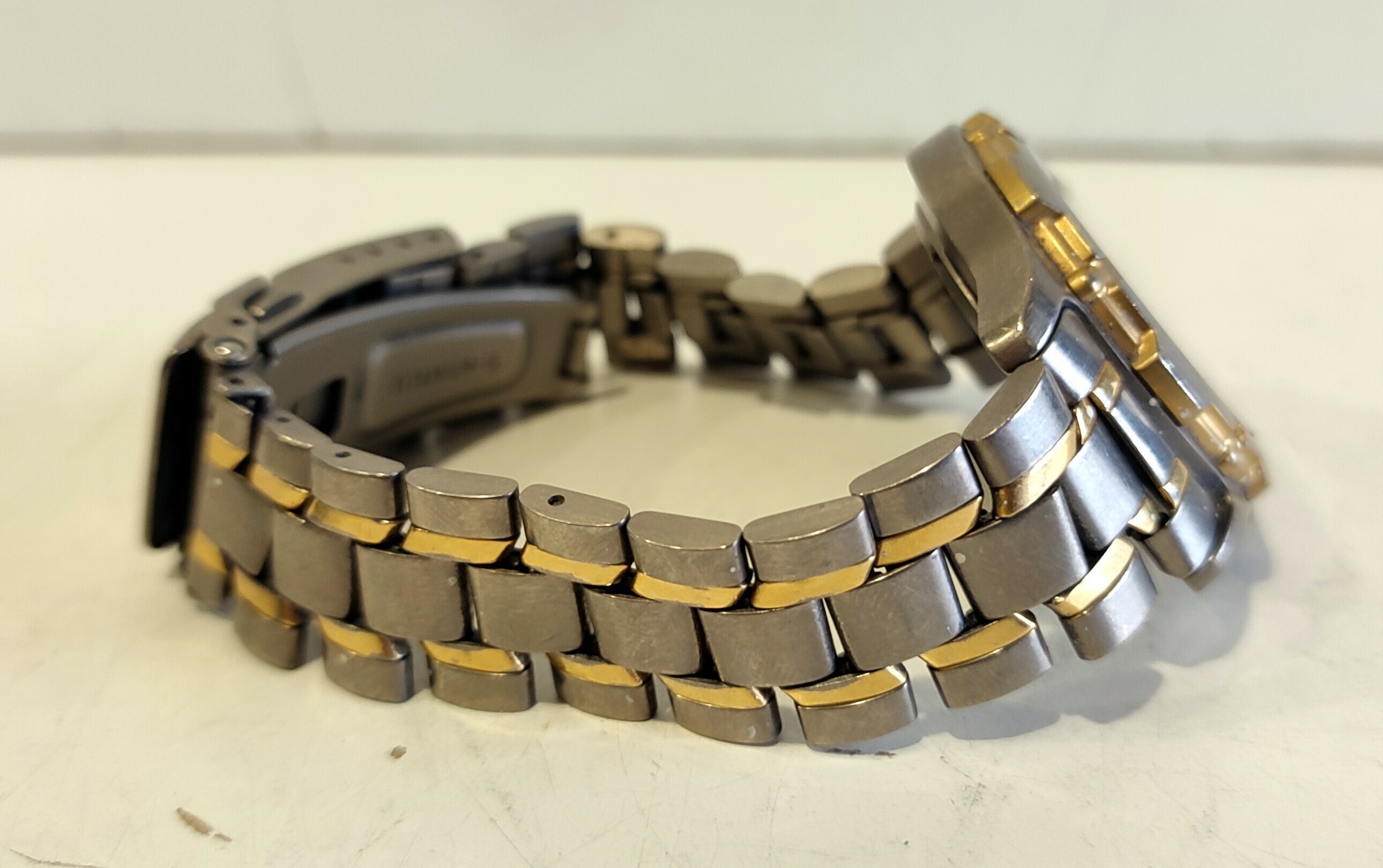 seiko-kinetic-titanium-sq100-typ-nareczny