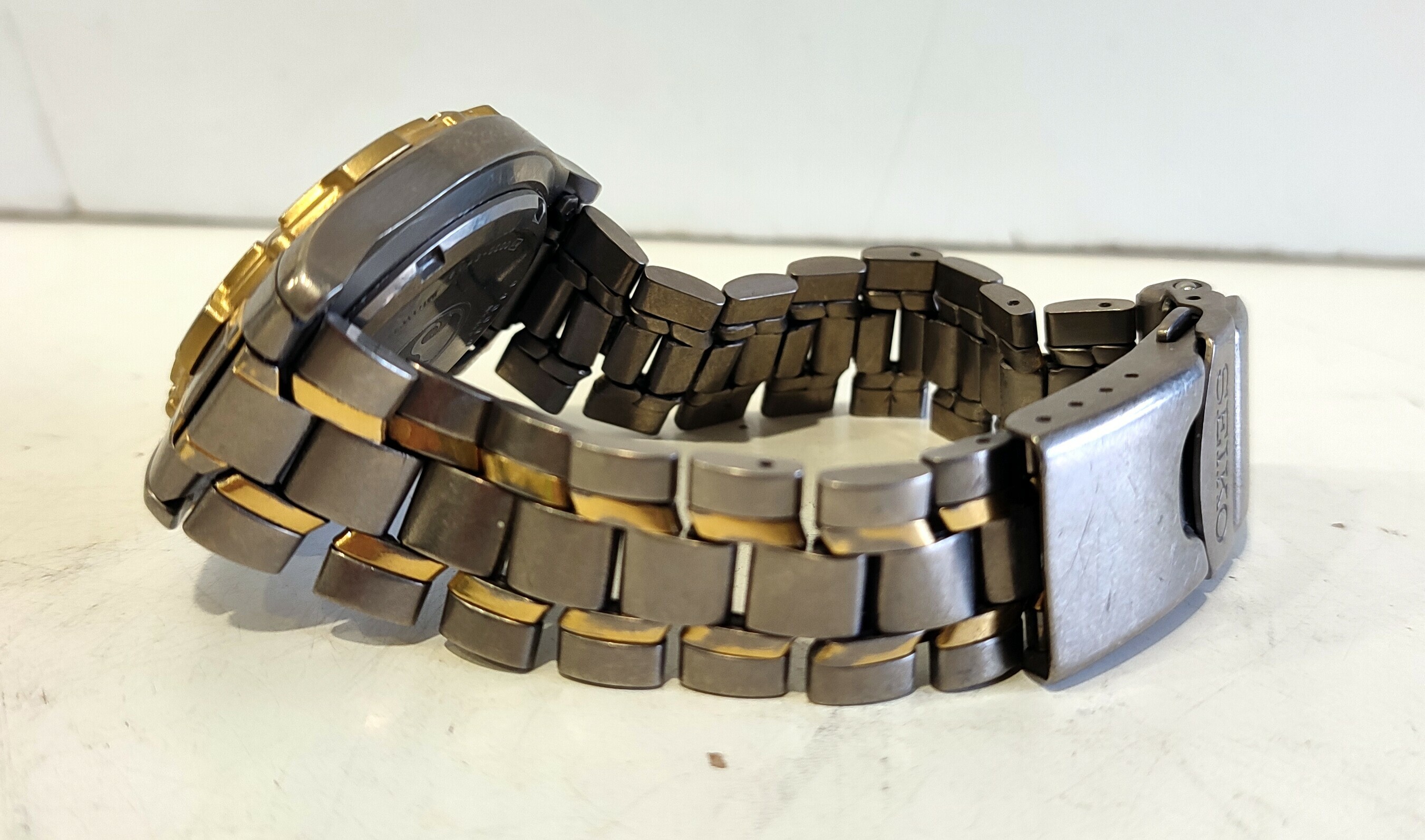 seiko-kinetic-titanium-sq100-stan-uzywany