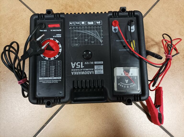 PROSTOWNIK KUKLA BK 120615 6V/12V 15A
