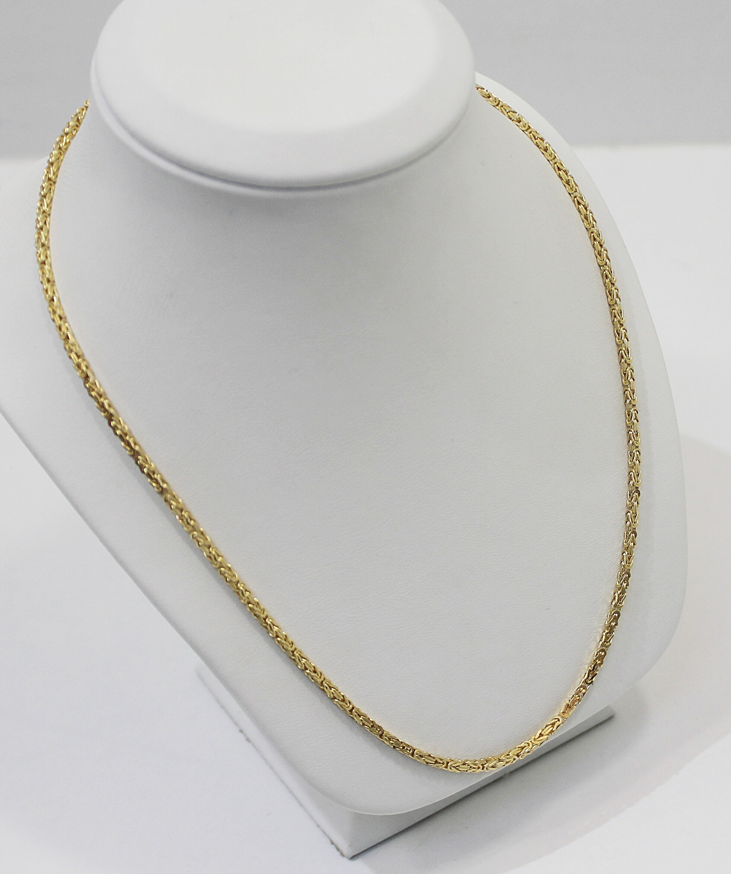 cudowny-lancuszek-splot-krolewski-1673g-585-60cm-cechy-brak