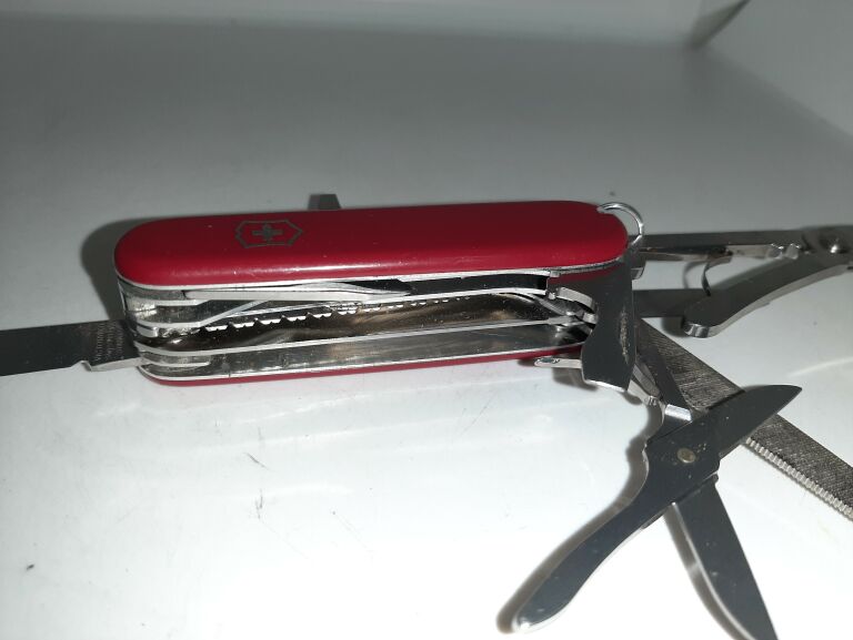 SCYZORYK VICTORINOX HANDYMAN, SUPER CENA!