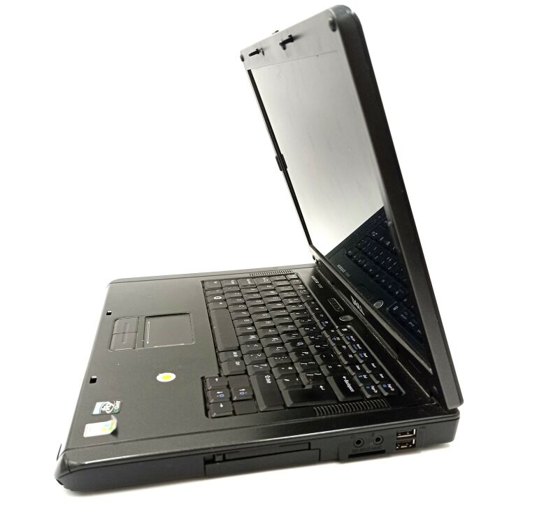 LAPTOP DELL VOSTRO 1000