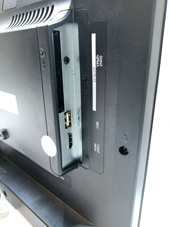 telewizor-manta-19-cali-led-tv-19lhn120d-kod-producenta-19lhn120d