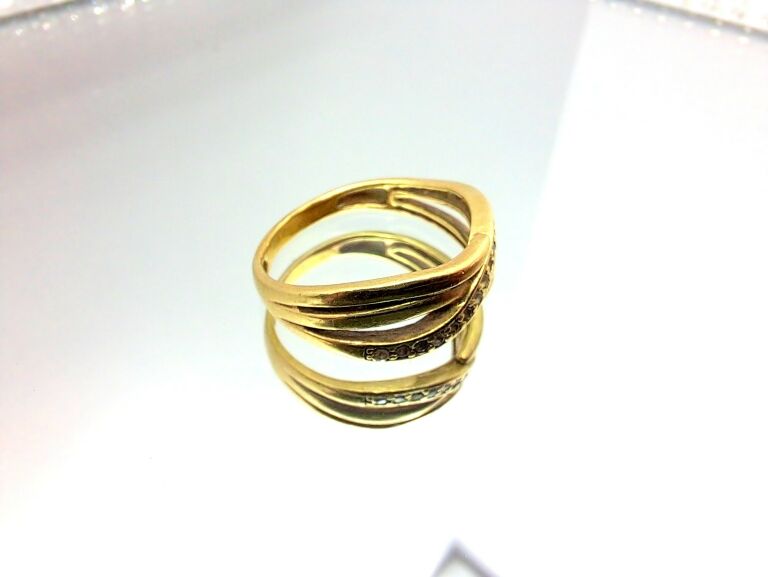 sliczny-zloty-pierscionek-z-cyrkoniami-28g-585-ean-gtin-024051000109