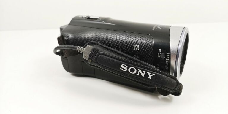 KAMERA SONY HDR--PJ330 ZESTAW