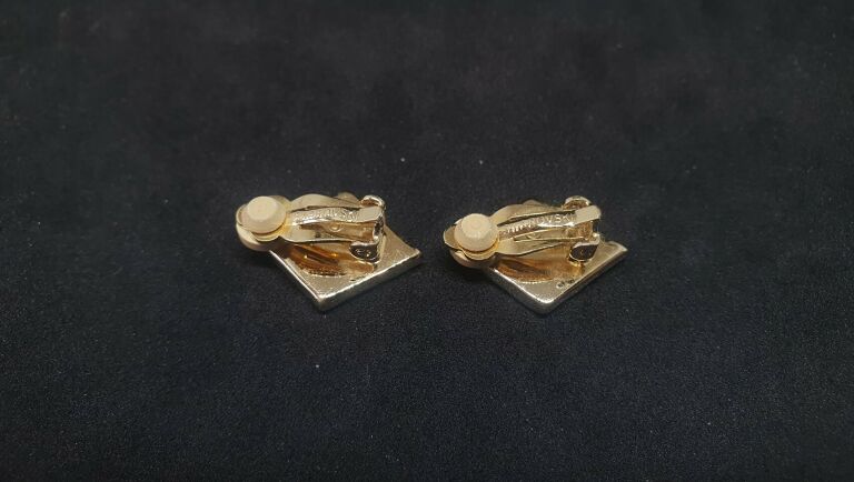 swarowski-klipsy-stan-powystawowy