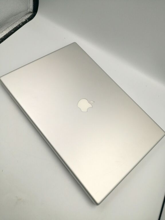 APPLE MACBOOK PRO 17 OKAZJA