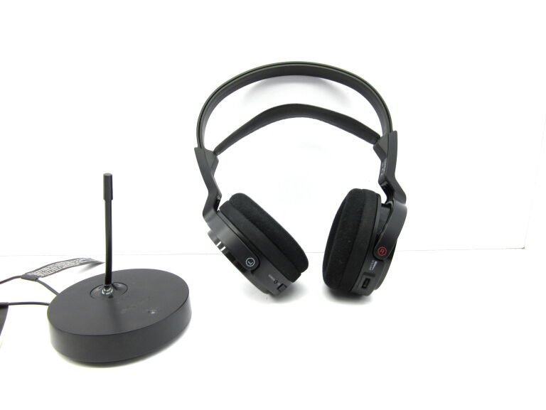 sluchawki-nauszne-sony-tmr-rf810r-radiowe-stacja-stan-uzywany
