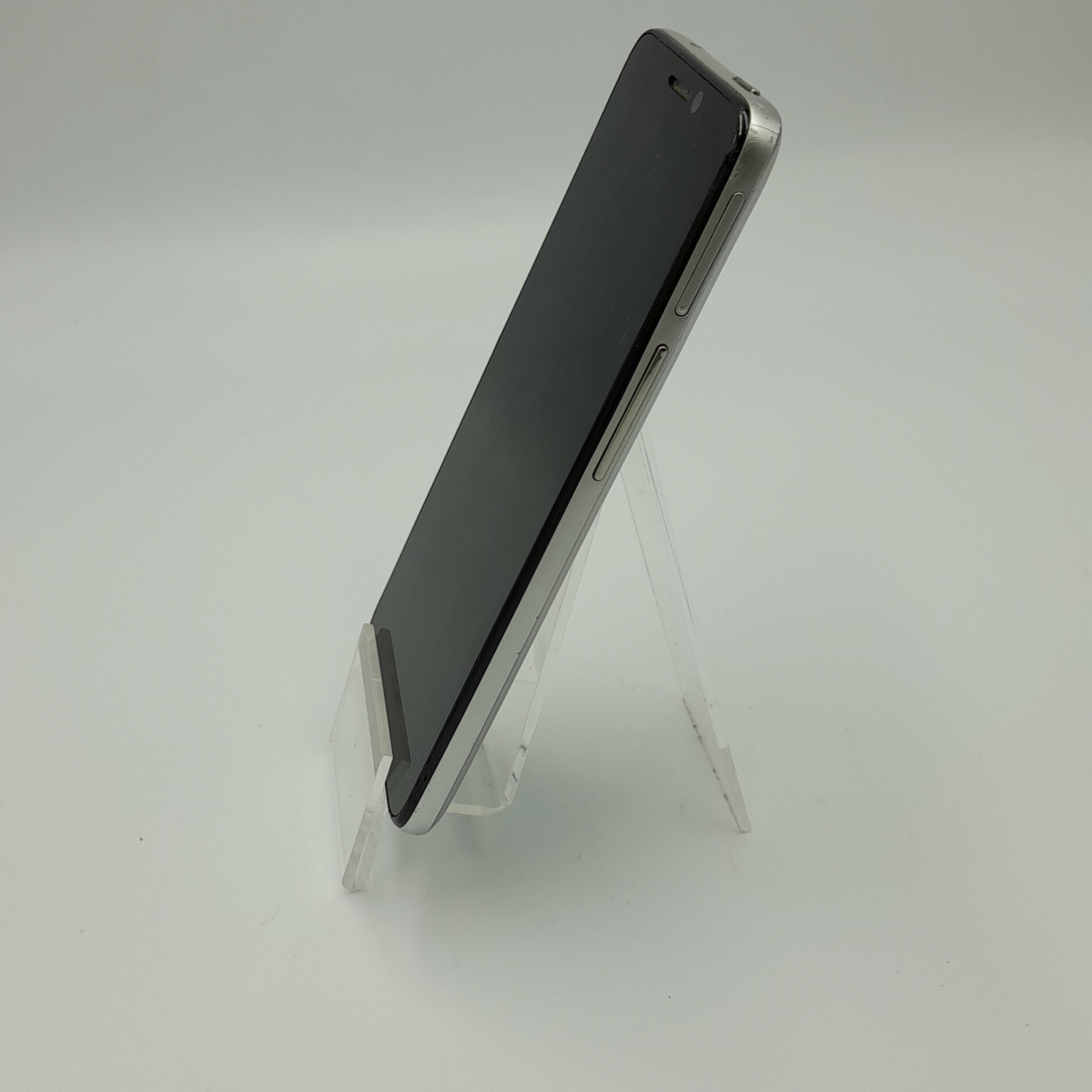 alcatel-one-touch-idol-6030x4-gb1-gb-ramsprawn-typ-smartfon