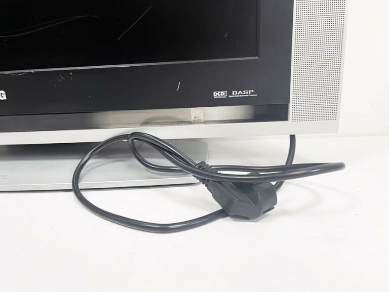TELEWIZOR LG RZ-27LZ55 LCD 32