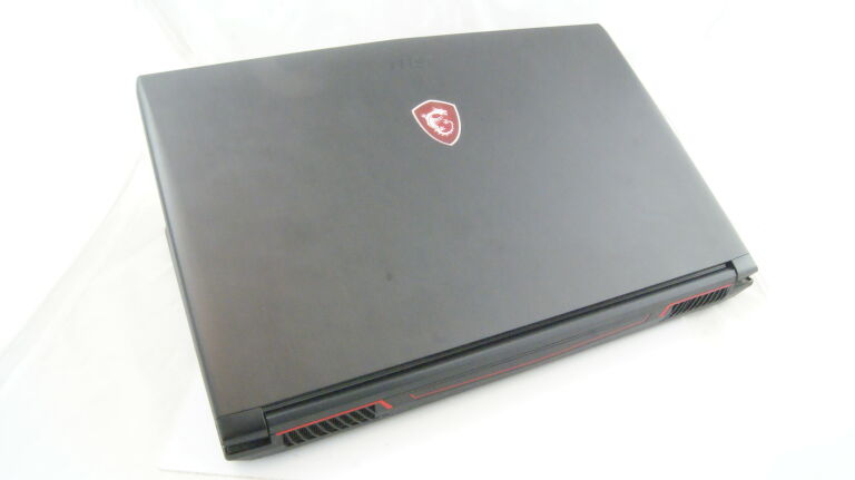 MSI GV62 7RD I7-7700/GTX 1050/8GB/1TB/WIN 10