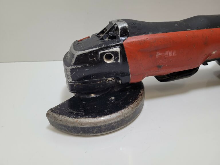 AKUMULATOROWA SZLIFIERKA KĄTOWA HILTI AG 125-A22