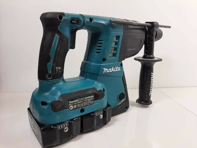 MŁOTOWIERTARKA AKU MAKITA DHR264Z SDS PLUS 650W 3