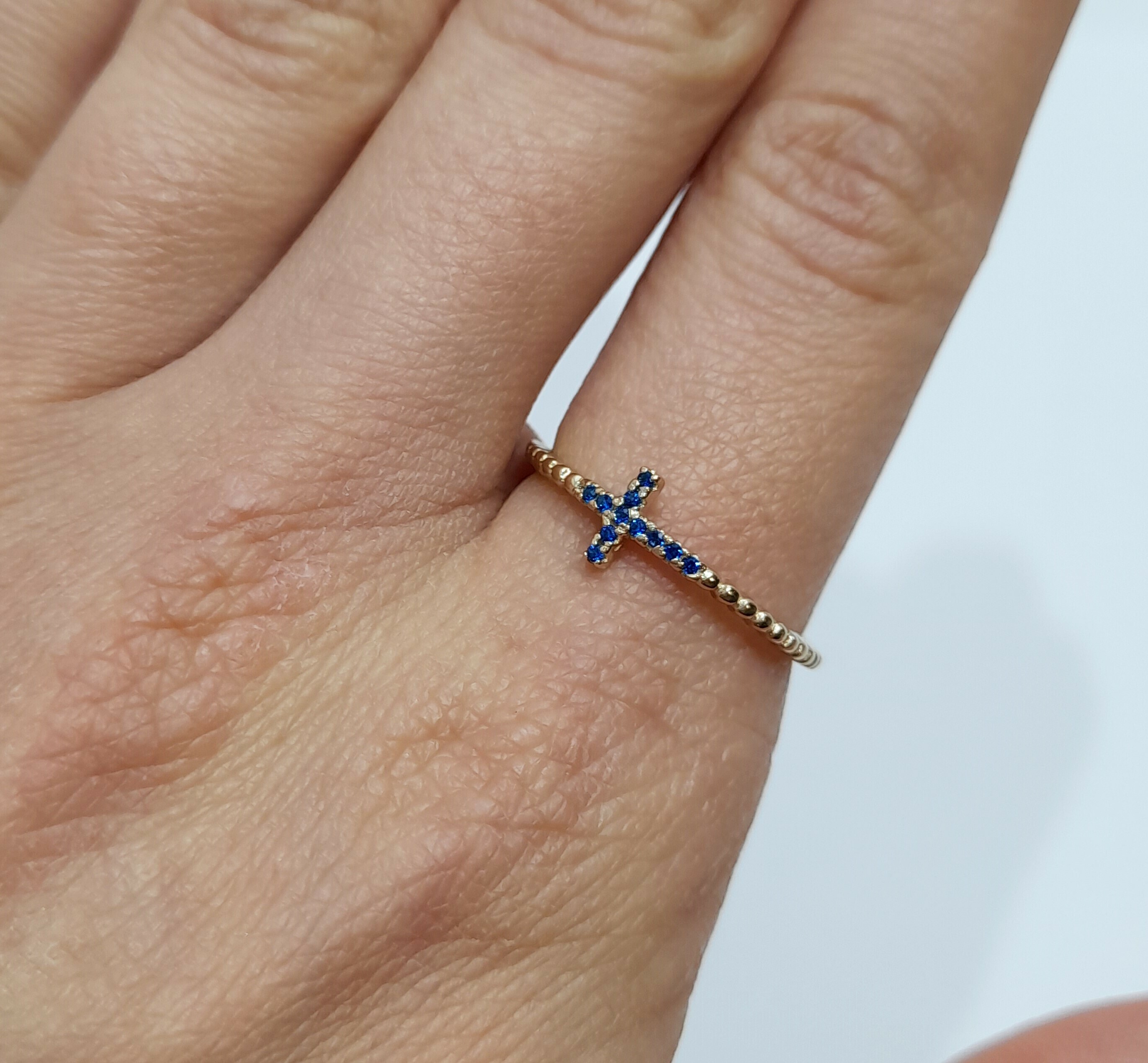 zloty-pierscionek-z-niebieska-cyrkonia-123g-waga-201