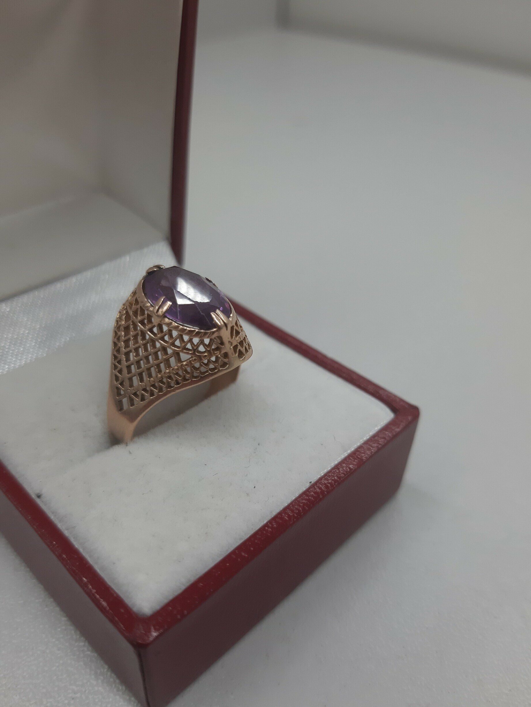 zloty-pierscionek-z-oczkiem-p-583-rosyjskie-zloto-rodzaj-wyrob-jubilerski