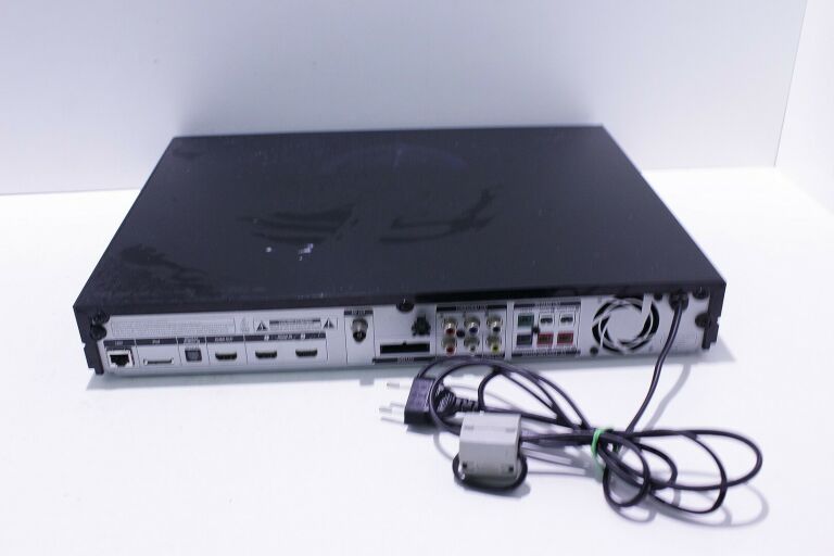 kino-domowe-samsung-ht-d6750w-stan-uzywany