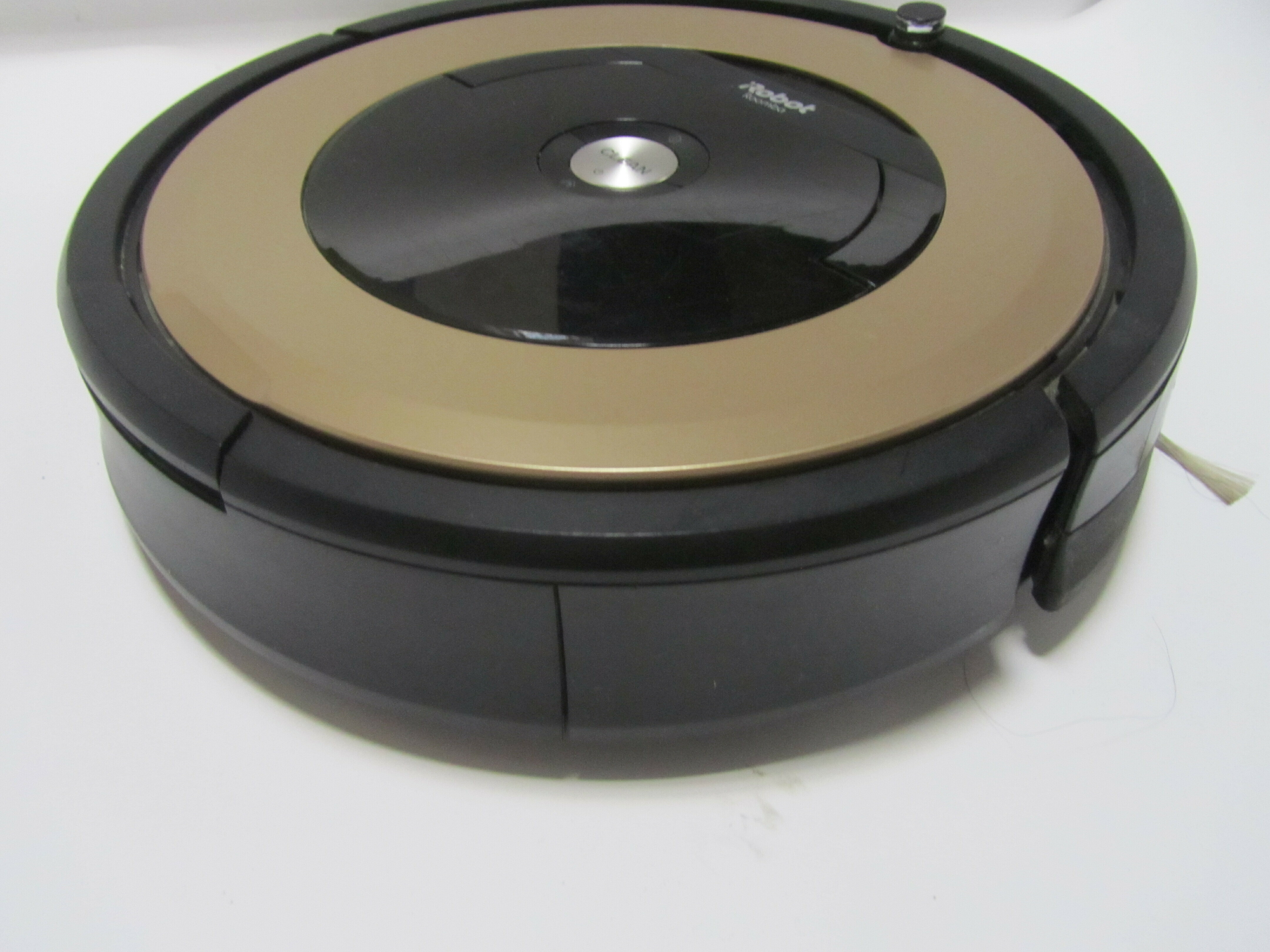 odkurzacz-irobot-roomba-895-zestaw-marka-irobot