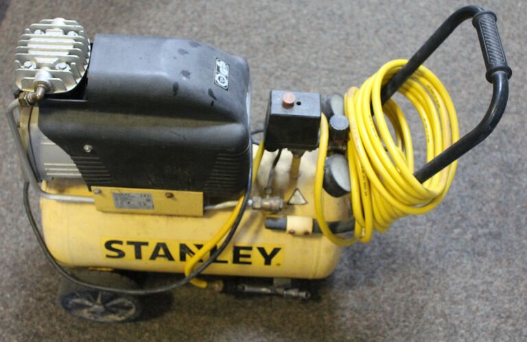 KOMPRESOR STANLEY D 210/8/24 ODBIÓR OSOB WAWA