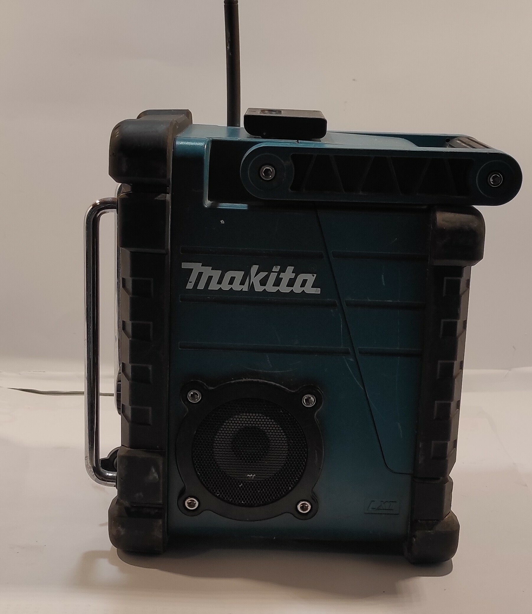 radio-budowlane-makita-dmr102-kod-producenta-dmr102