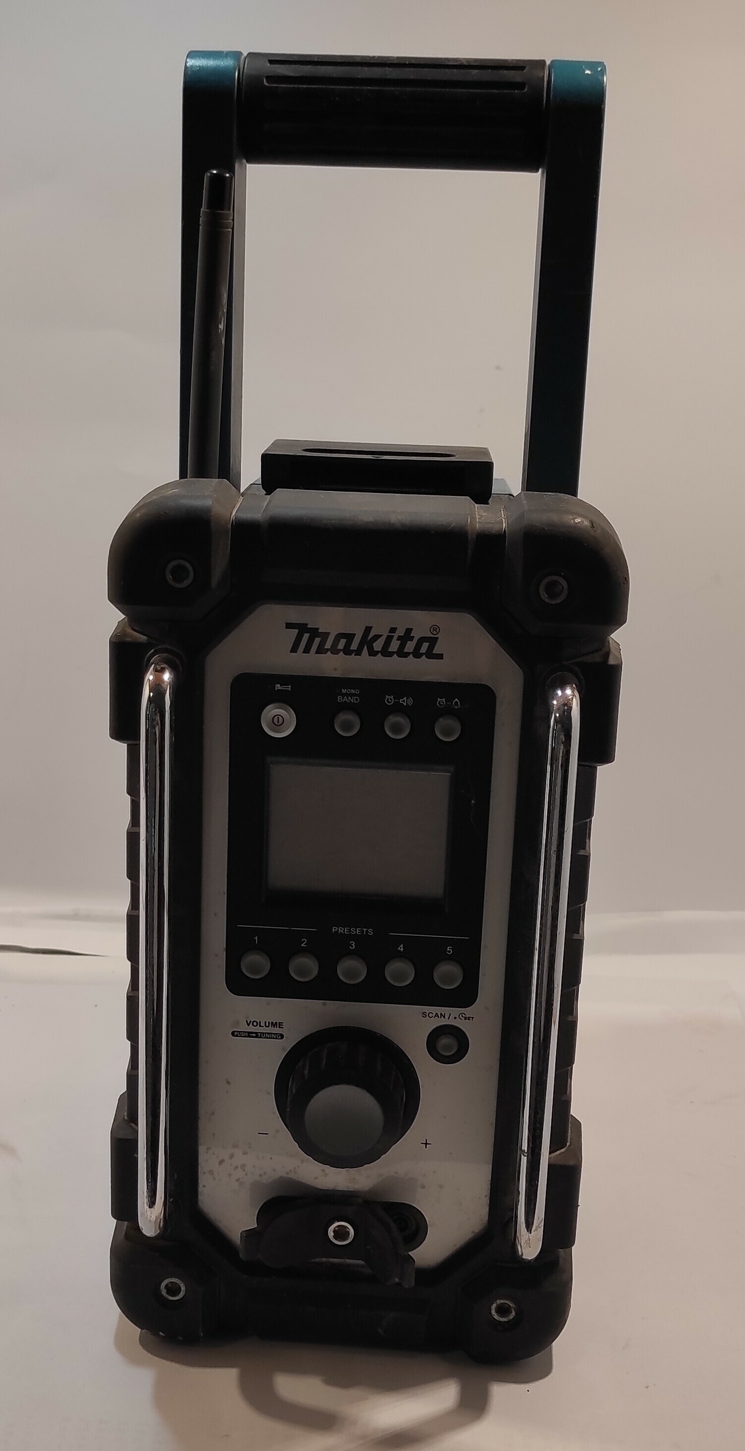 radio-budowlane-makita-dmr102-wp-167-slubice