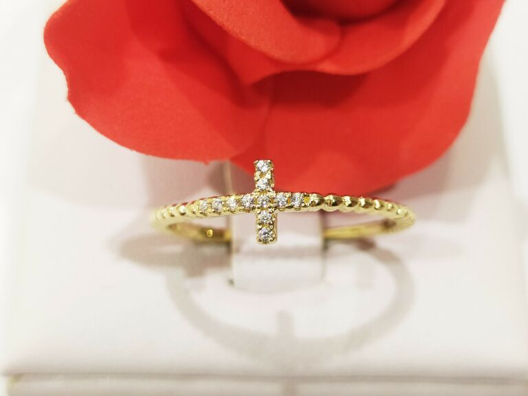 zloty-pierscionek-krzyzyk-z-cyrkoniami-585-rynek-2-wlodawa