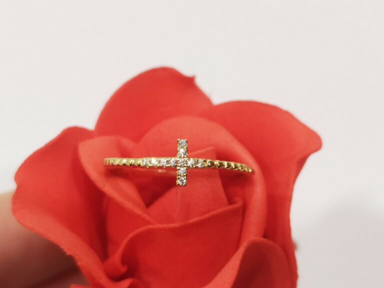 zloty-pierscionek-krzyzyk-z-cyrkoniami-585-rodzaj-2205-2