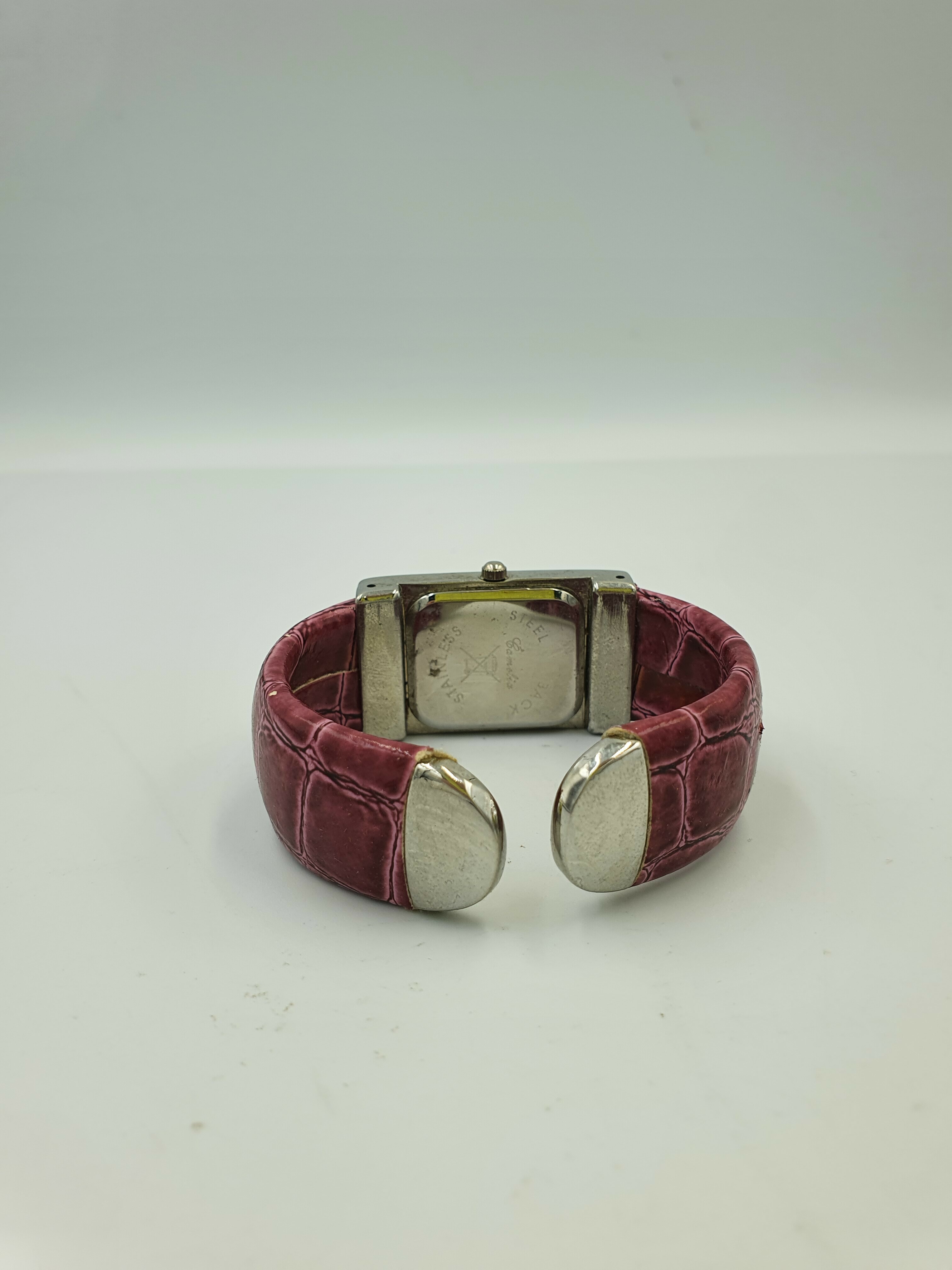 zegarek-camelia-typ-nareczny