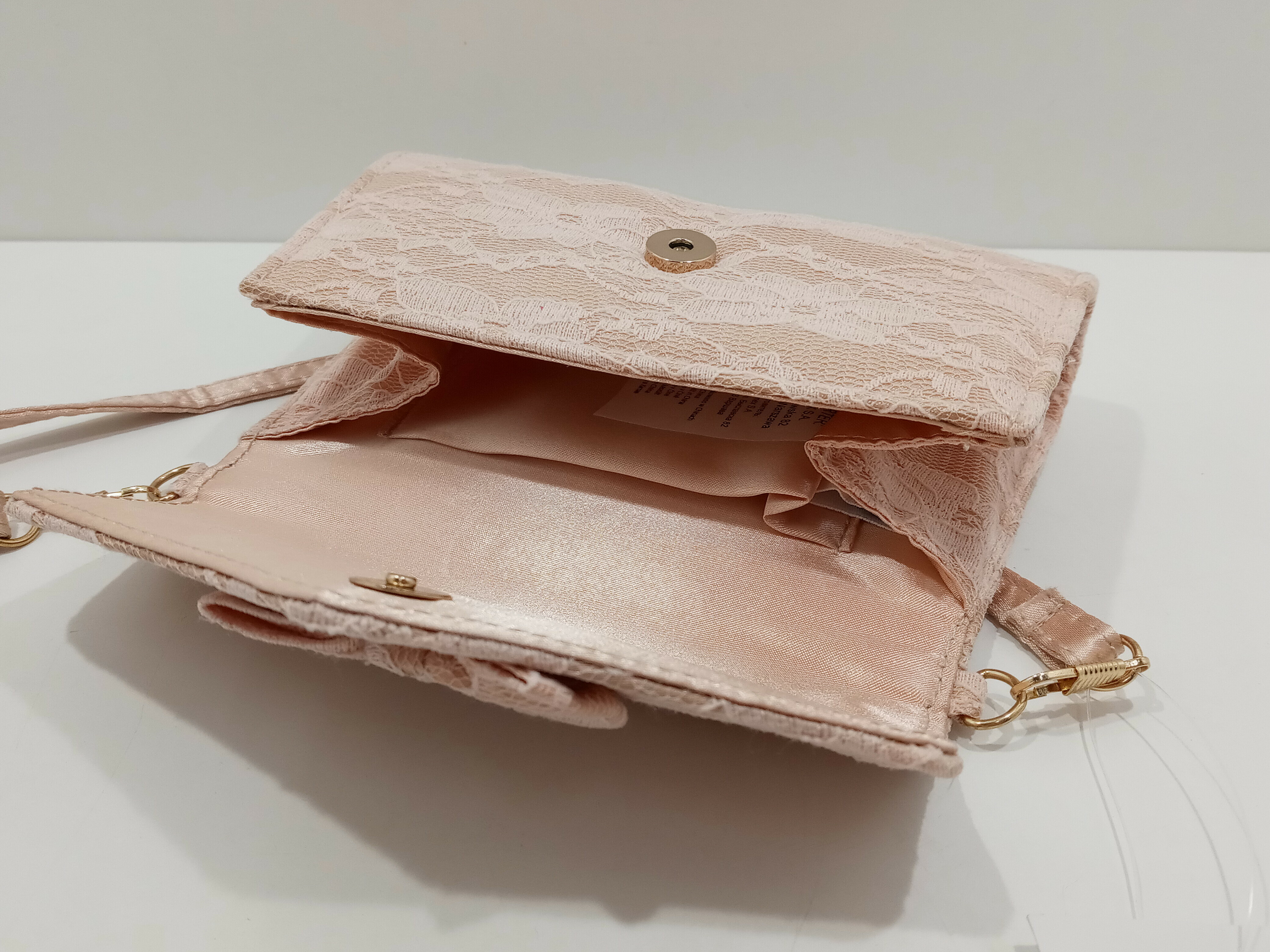 mala-torebeczka-z-kokardka-51015-material-dominujacy-203885-218313