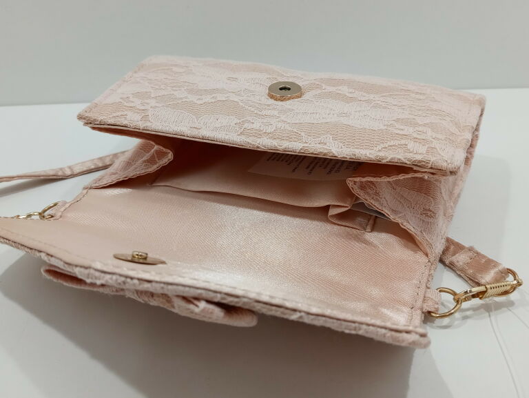 mala-torebeczka-z-kokardka-51015-plec-produkt-damski