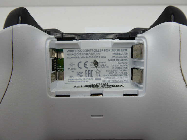 KONTROLER PAD XBOX ONE 1708 NA CZĘŚCI