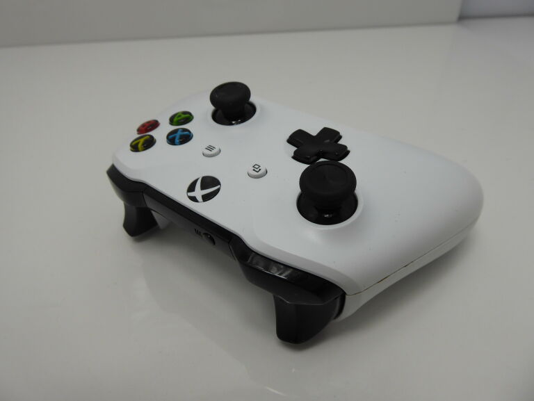 KONTROLER PAD XBOX ONE 1708 NA CZĘŚCI