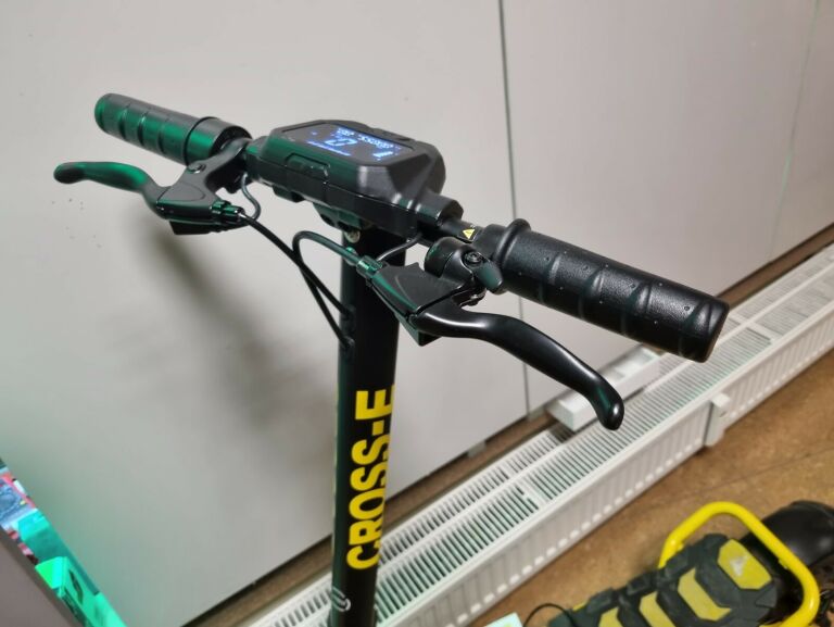 HULAJNOGA DUCATI CROSS-E 500W GWARANCJA