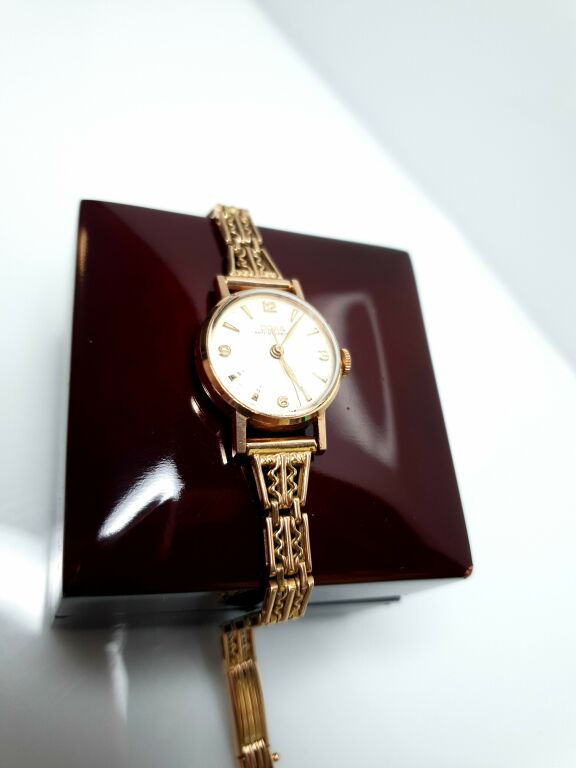 oryginalny-zloty-zegarek-doxa-13716-14k-2318g-marka-doxa