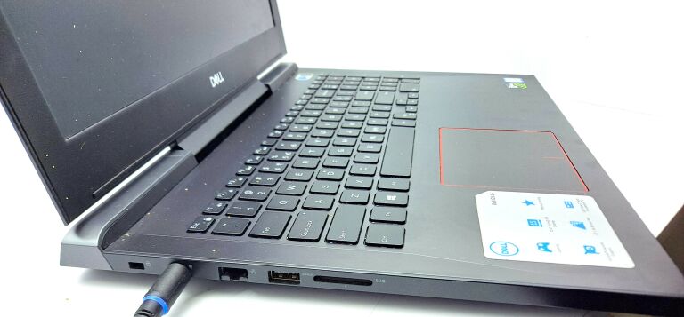 EKSTRA LAPTOP GAMINGOWY DELL G5 5587 I7 128GB