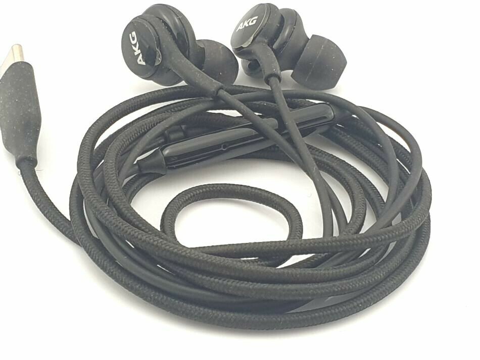 26-sluchawki-akg-mini-jack-kolor-dominujacy-czarny