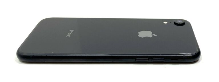 telefon-iphone-xr-64gb-typ-smartfon