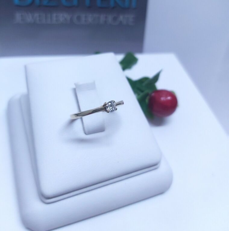 okazja-piekny-zloty-pierscionek-z-diamentem-apart-kamien-brylant